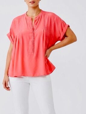 DVF DIANE VON FURSTENBERG DVF Boxy 100% Silk Coral Pink Top Pleated Blouse